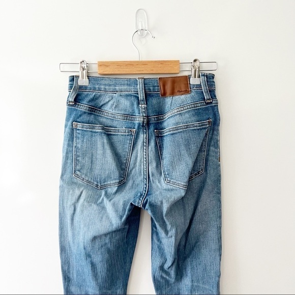 Madewell 9" High-Rise Skinny Jeans: Destructed-Hem Edition - Picture 7 of 13